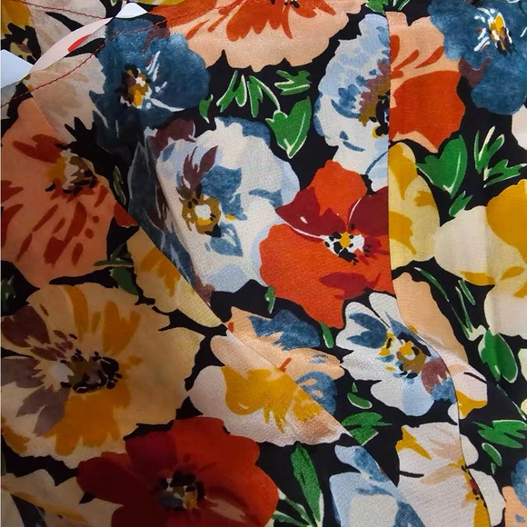 100% silk Messina Dress in the Poppy Meadow pattern, a vintage-inspired dress XS - Picture 3 of 4